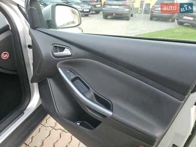 Форд Фокус 2013 у Стрые на Automoto.ua Сірий Форд Фокус, об'ємом двигуна 1.6 л та пробігом 231 тис. км за 8300 $, фото 28 на Automoto.ua