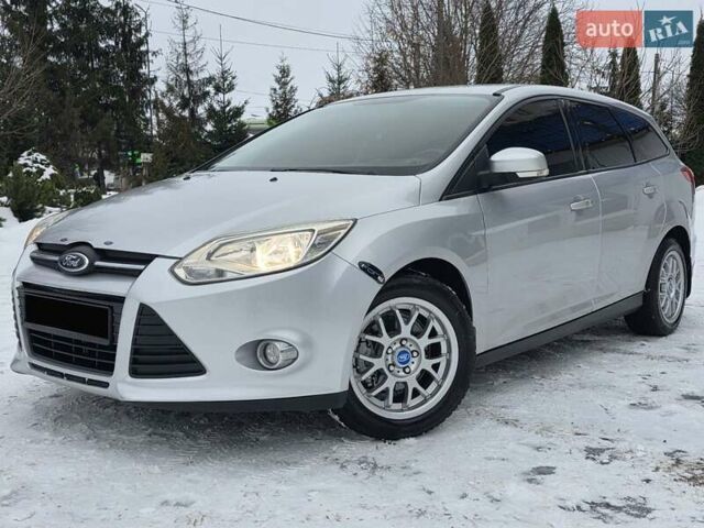Сірий Форд Фокус, об'ємом двигуна 1.6 л та пробігом 233 тис. км за 6999 $, фото 1 на Automoto.ua