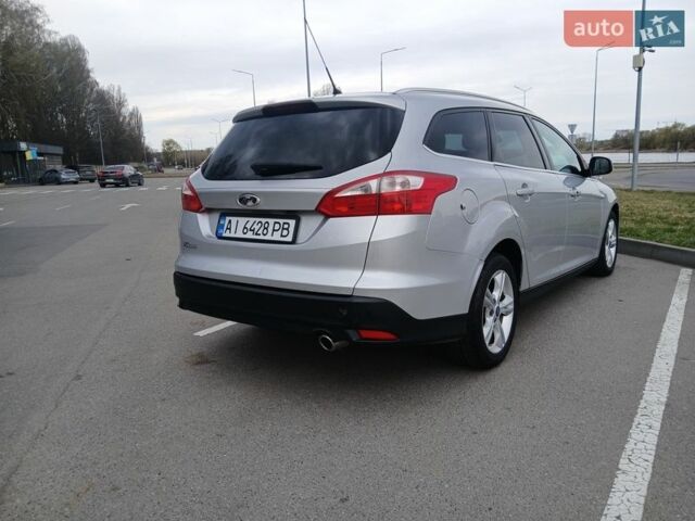 Сірий Форд Фокус, об'ємом двигуна 2 л та пробігом 365 тис. км за 9800 $, фото 2 на Automoto.ua