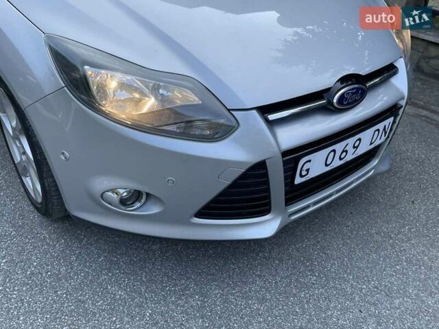 Серый Форд Фокус, объемом двигателя 1.6 л и пробегом 224 тыс. км за 8500 $, фото 16 на Automoto.ua