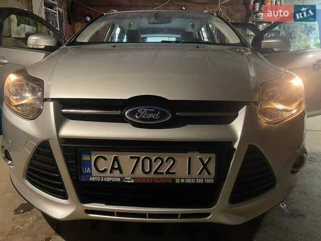 Сірий Форд Фокус, об'ємом двигуна 1.56 л та пробігом 210 тис. км за 8500 $, фото 5 на Automoto.ua