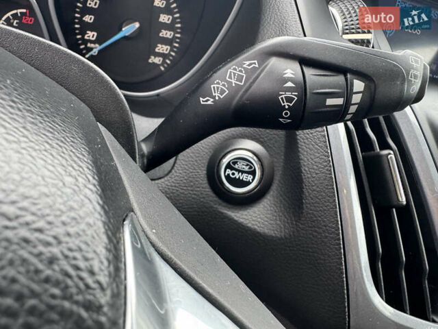 Серый Форд Фокус, объемом двигателя 1.6 л и пробегом 219 тыс. км за 8749 $, фото 73 на Automoto.ua