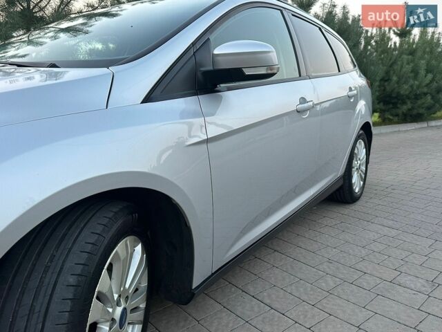 Сірий Форд Фокус, об'ємом двигуна 1.6 л та пробігом 205 тис. км за 6650 $, фото 7 на Automoto.ua