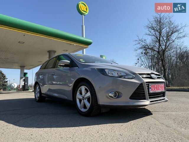 Серый Форд Фокус, объемом двигателя 1.6 л и пробегом 240 тыс. км за 8250 $, фото 9 на Automoto.ua