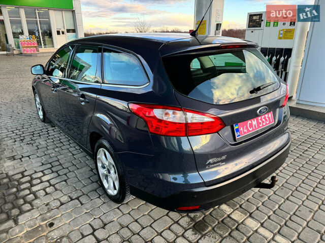 Сірий Форд Фокус, об'ємом двигуна 1.6 л та пробігом 219 тис. км за 9250 $, фото 39 на Automoto.ua