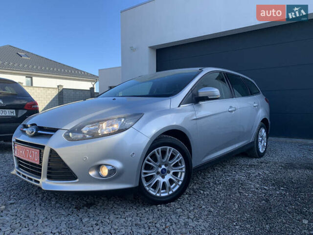 Форд Фокус 2013 в Ровно на Automoto.ua Серый Форд Фокус, объемом двигателя 1.6 л и пробегом 236 тыс. км за 7950 $, фото 9 на Automoto.ua