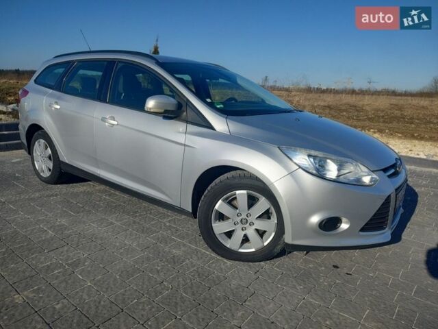 Сірий Форд Фокус, об'ємом двигуна 1.6 л та пробігом 227 тис. км за 6400 $, фото 9 на Automoto.ua