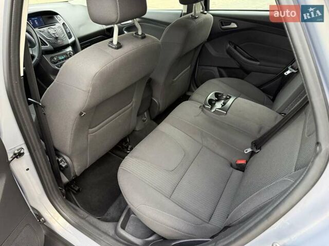 Серый Форд Фокус, объемом двигателя 1.6 л и пробегом 230 тыс. км за 7899 $, фото 80 на Automoto.ua