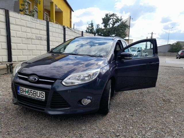 Серый Форд Фокус, объемом двигателя 2 л и пробегом 197 тыс. км за 6048 $, фото 3 на Automoto.ua