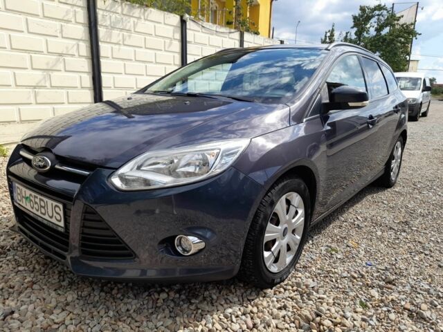 Серый Форд Фокус, объемом двигателя 2 л и пробегом 197 тыс. км за 6048 $, фото 15 на Automoto.ua