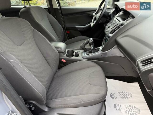 Серый Форд Фокус, объемом двигателя 1.6 л и пробегом 230 тыс. км за 7899 $, фото 87 на Automoto.ua