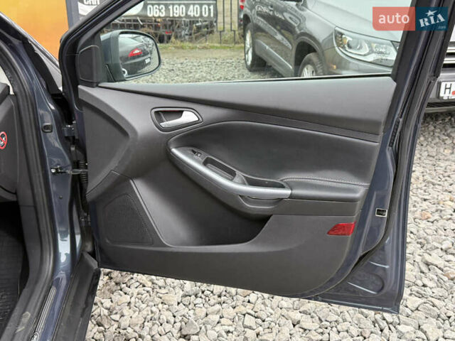 Серый Форд Фокус, объемом двигателя 1.6 л и пробегом 232 тыс. км за 9200 $, фото 32 на Automoto.ua