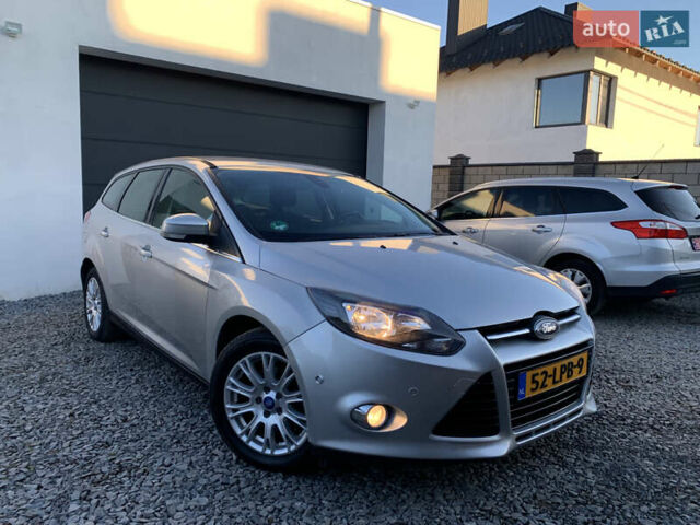 Серый Форд Фокус, объемом двигателя 1.6 л и пробегом 236 тыс. км за 7800 $, фото 1 на Automoto.ua