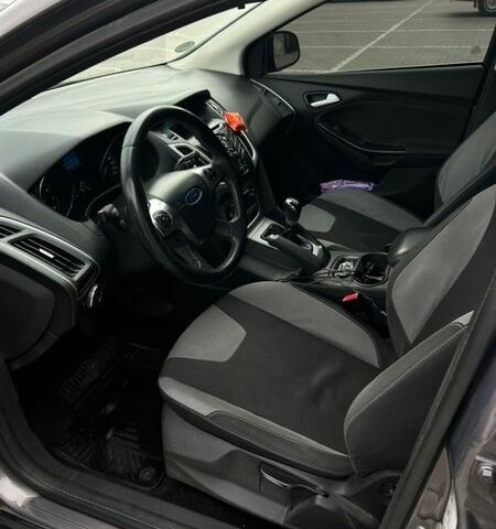 Сірий Форд Фокус, об'ємом двигуна 1 л та пробігом 170 тис. км за 6000 $, фото 7 на Automoto.ua