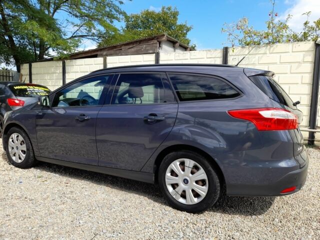 Серый Форд Фокус, объемом двигателя 2 л и пробегом 197 тыс. км за 6048 $, фото 1 на Automoto.ua