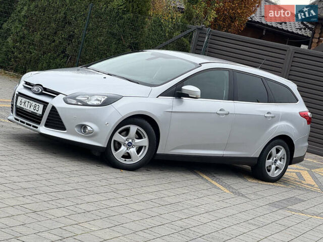 Серый Форд Фокус, объемом двигателя 1.6 л и пробегом 219 тыс. км за 8749 $, фото 7 на Automoto.ua