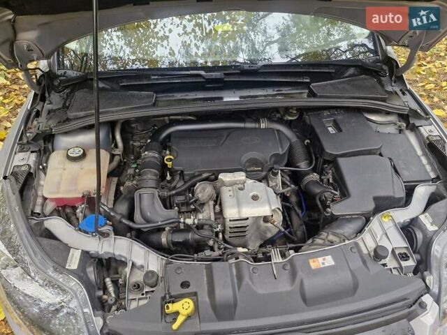 Сірий Форд Фокус, об'ємом двигуна 1 л та пробігом 80 тис. км за 7500 $, фото 55 на Automoto.ua