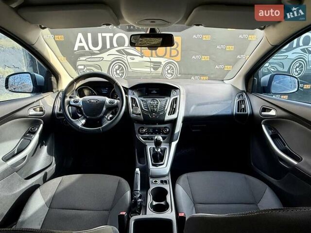 Серый Форд Фокус, объемом двигателя 1.56 л и пробегом 297 тыс. км за 7500 $, фото 11 на Automoto.ua