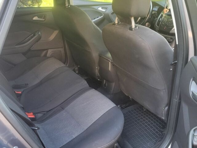 Форд Фокус 2014 в Ивано-Франковске на Automoto.ua Серый Форд Фокус, объемом двигателя 2 л и пробегом 198 тыс. км за 8800 $, фото 5 на Automoto.ua