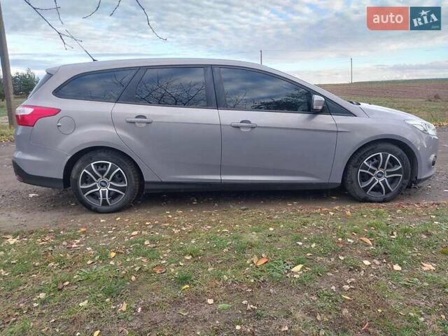 Серый Форд Фокус, объемом двигателя 1.6 л и пробегом 272 тыс. км за 7900 $, фото 2 на Automoto.ua