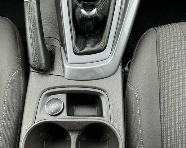 Форд Фокус 2014 в Стрые на Automoto.ua Серый Форд Фокус, объемом двигателя 1.6 л и пробегом 218 тыс. км за 8750 $, фото 39 на Automoto.ua