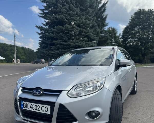 Сірий Форд Фокус, об'ємом двигуна 1.56 л та пробігом 254 тис. км за 7700 $, фото 1 на Automoto.ua