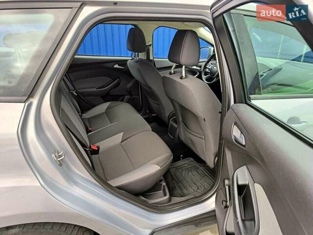 Серый Форд Фокус, объемом двигателя 1.6 л и пробегом 236 тыс. км за 6900 $, фото 32 на Automoto.ua