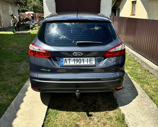 Серый Форд Фокус, объемом двигателя 1.56 л и пробегом 252 тыс. км за 7700 $, фото 3 на Automoto.ua