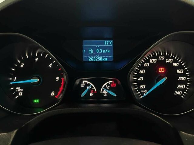 Форд Фокус 2014 у Львові на Automoto.ua Сірий Форд Фокус, об'ємом двигуна 1.6 л та пробігом 263 тис. км за 7600 $, фото 11 на Automoto.ua