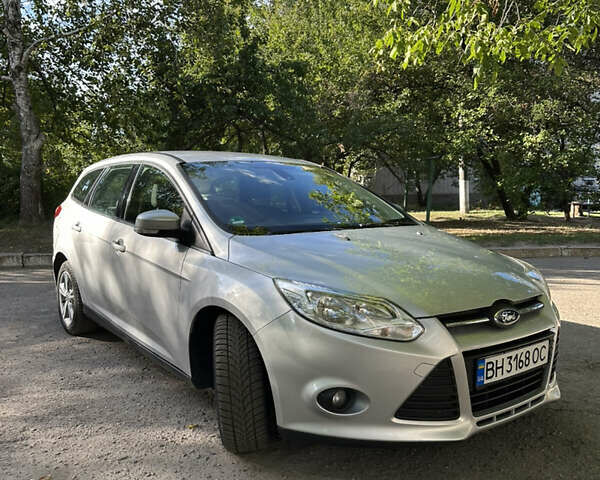 Серый Форд Фокус, объемом двигателя 1.56 л и пробегом 250 тыс. км за 7550 $, фото 10 на Automoto.ua