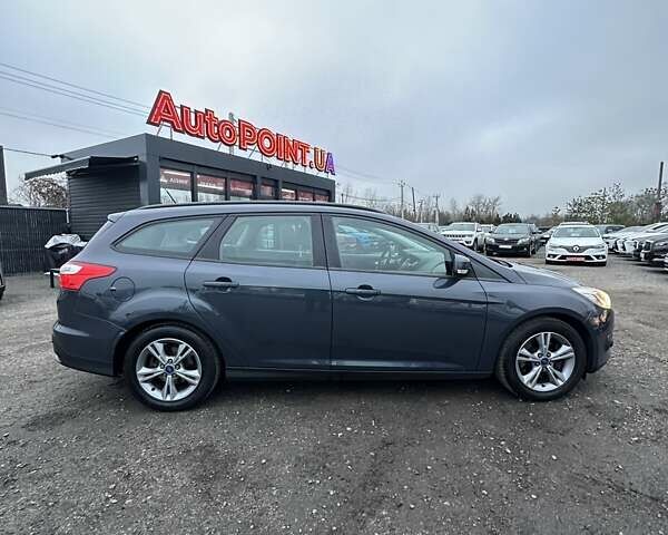 Серый Форд Фокус, объемом двигателя 2 л и пробегом 239 тыс. км за 8200 $, фото 4 на Automoto.ua