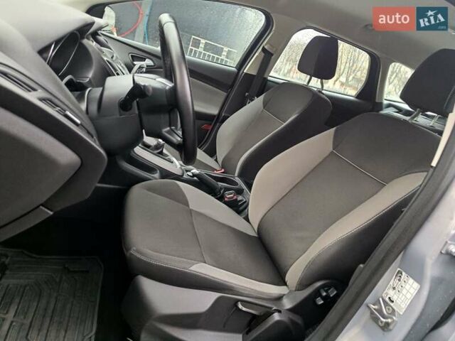 Серый Форд Фокус, объемом двигателя 1.6 л и пробегом 236 тыс. км за 6900 $, фото 8 на Automoto.ua