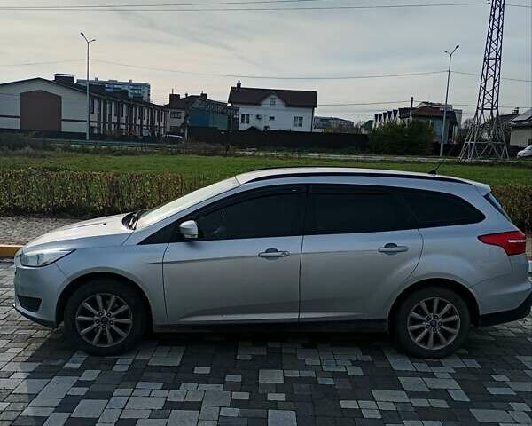 Сірий Форд Фокус, об'ємом двигуна 1.59 л та пробігом 272 тис. км за 9500 $, фото 5 на Automoto.ua