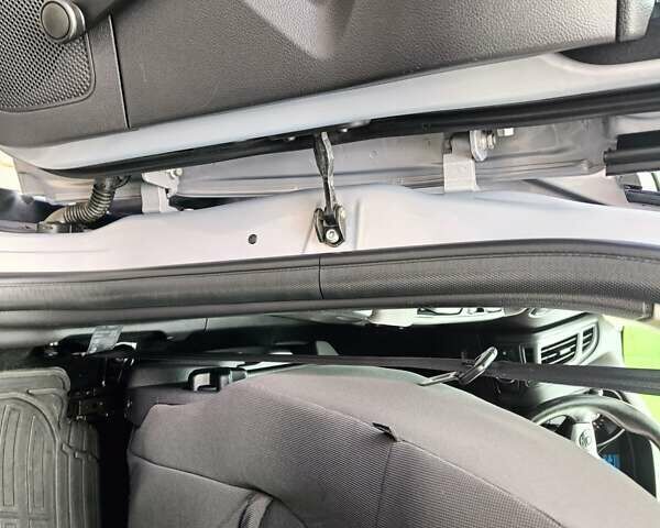 Серый Форд Фокус, объемом двигателя 1.6 л и пробегом 236 тыс. км за 6900 $, фото 59 на Automoto.ua