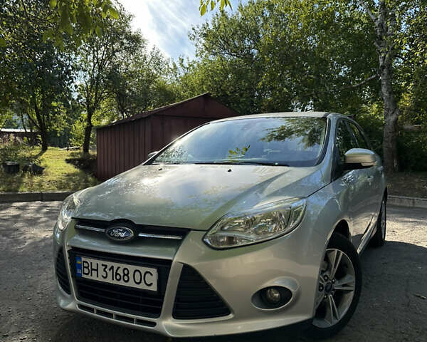 Серый Форд Фокус, объемом двигателя 1.56 л и пробегом 250 тыс. км за 7550 $, фото 11 на Automoto.ua