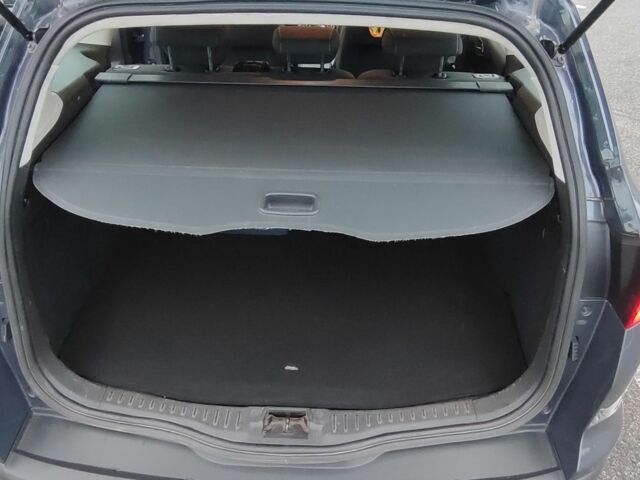 Серый Форд Фокус, объемом двигателя 2 л и пробегом 212 тыс. км за 7999 $, фото 7 на Automoto.ua