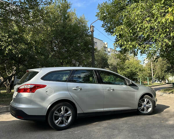 Серый Форд Фокус, объемом двигателя 1.56 л и пробегом 250 тыс. км за 7550 $, фото 8 на Automoto.ua