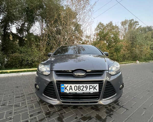 Форд Фокус 2014 в Киеве на Automoto.ua Серый Форд Фокус, объемом двигателя 2 л и пробегом 243 тыс. км за 8700 $, фото 3 на Automoto.ua
