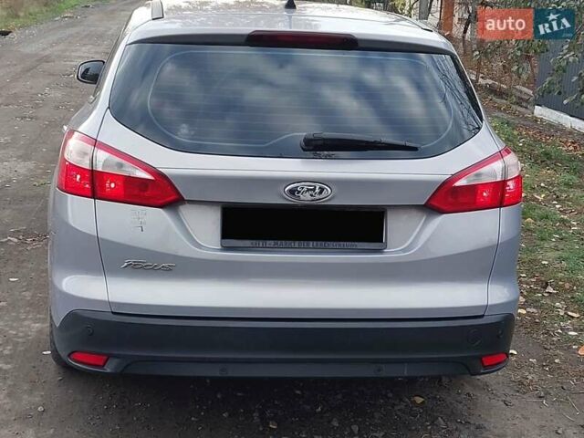 Серый Форд Фокус, объемом двигателя 1.6 л и пробегом 272 тыс. км за 7900 $, фото 1 на Automoto.ua