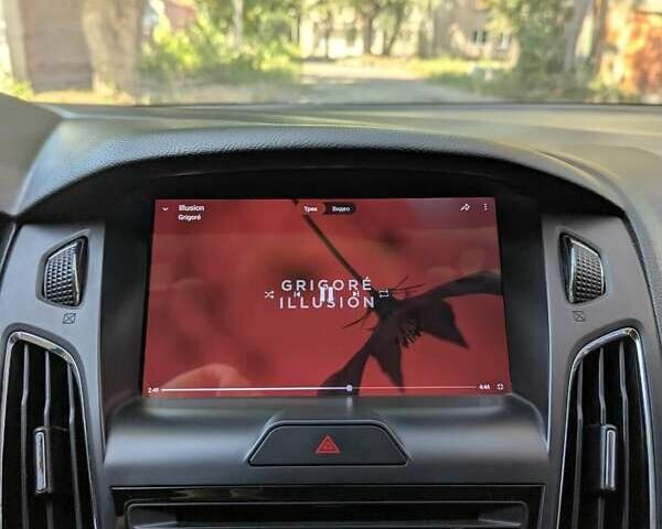 Сірий Форд Фокус, об'ємом двигуна 1 л та пробігом 222 тис. км за 6500 $, фото 25 на Automoto.ua