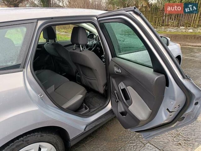 Серый Форд Фокус, объемом двигателя 1.6 л и пробегом 236 тыс. км за 6900 $, фото 14 на Automoto.ua