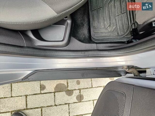 Серый Форд Фокус, объемом двигателя 1.6 л и пробегом 236 тыс. км за 6900 $, фото 35 на Automoto.ua