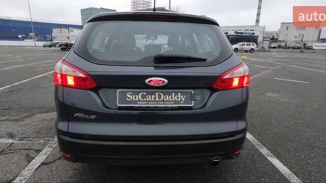 Сірий Форд Фокус, об'ємом двигуна 2 л та пробігом 212 тис. км за 7999 $, фото 6 на Automoto.ua