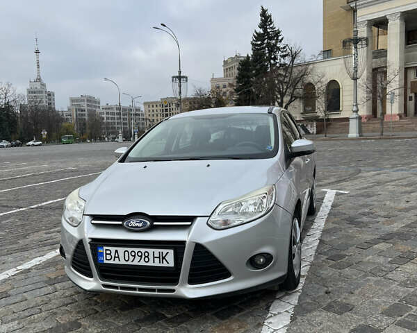 Серый Форд Фокус, объемом двигателя 2 л и пробегом 125 тыс. км за 8200 $, фото 1 на Automoto.ua
