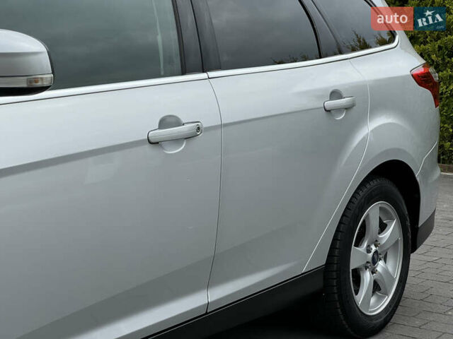 Форд Фокус 2014 в Стрые на Automoto.ua Серый Форд Фокус, объемом двигателя 1.6 л и пробегом 218 тыс. км за 8750 $, фото 130 на Automoto.ua