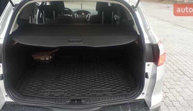 Серый Форд Фокус, объемом двигателя 2 л и пробегом 288 тыс. км за 6700 $, фото 18 на Automoto.ua