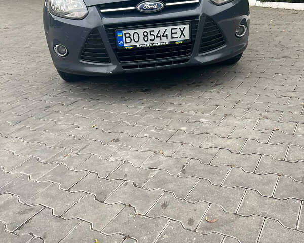 Сірий Форд Фокус, об'ємом двигуна 2 л та пробігом 300 тис. км за 8200 $, фото 1 на Automoto.ua