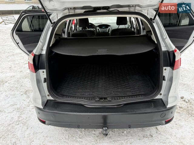 Сірий Форд Фокус, об'ємом двигуна 1.6 л та пробігом 201 тис. км за 6950 $, фото 15 на Automoto.ua