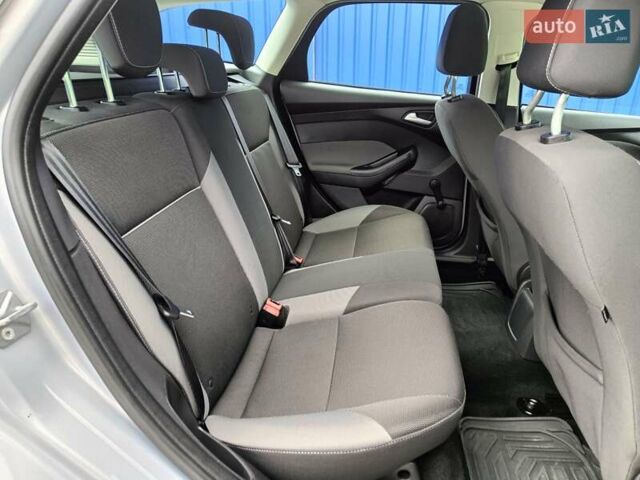 Серый Форд Фокус, объемом двигателя 1.6 л и пробегом 236 тыс. км за 6900 $, фото 34 на Automoto.ua