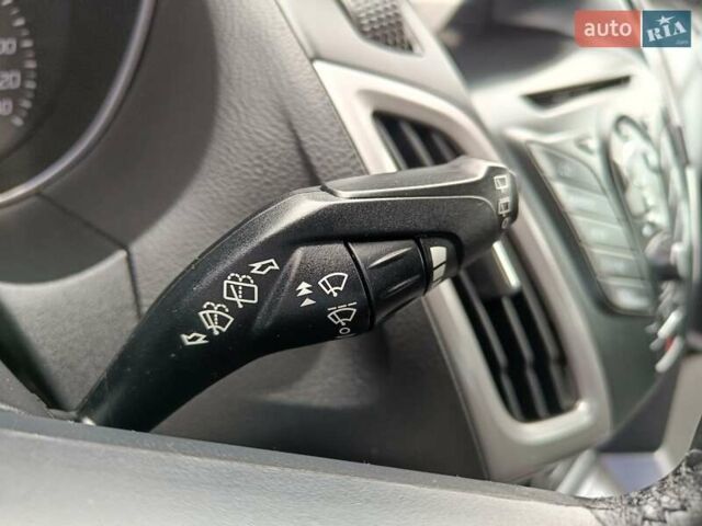 Серый Форд Фокус, объемом двигателя 1.6 л и пробегом 236 тыс. км за 6900 $, фото 16 на Automoto.ua